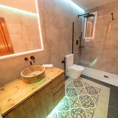 Homeholidaysrentals Kalani *